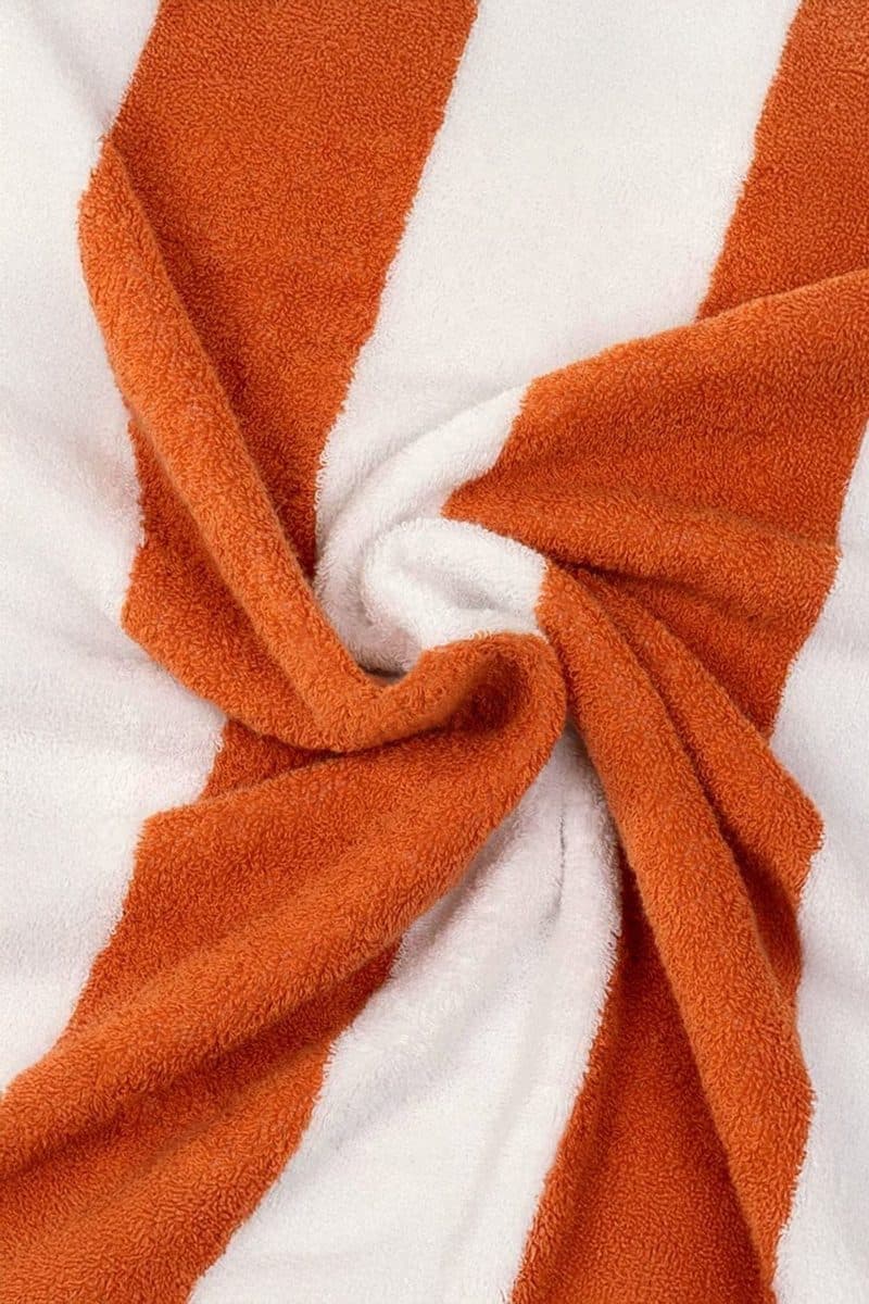 Close-up van de badstof met witte en oranje strepen